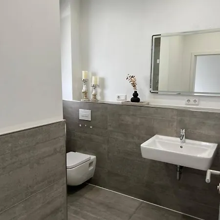 別荘 Einzigartiger Neubau-bungalow - Luxus-kueche, Grosse Terrasse Mit Garten - Perfekt Fuer Familie Und Gruppen *
